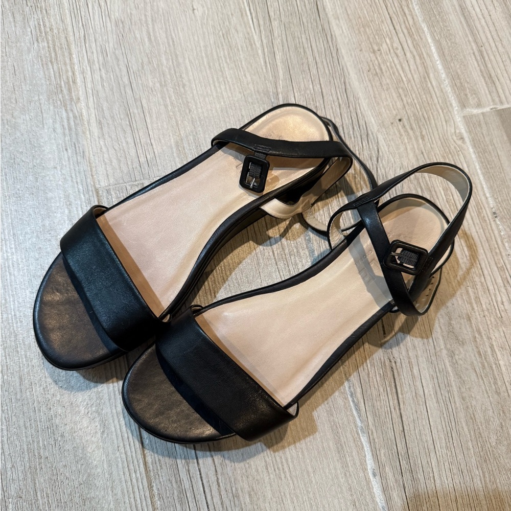 Able Black Sandals - image 1